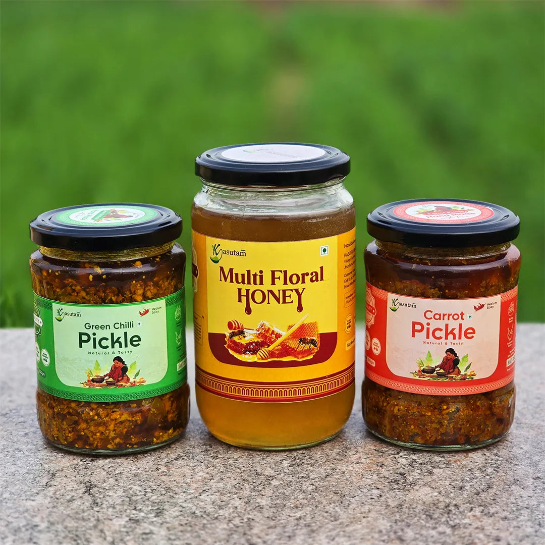 Combo: 1Kg Himalayan Multifloral Honey + 500gm Carrot Pickle + 500gm Green Chilli Pickle