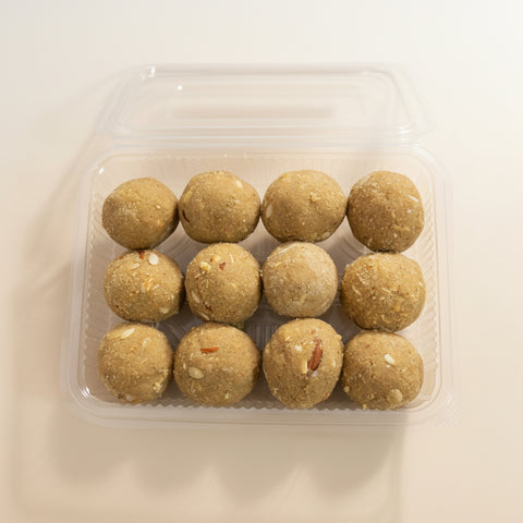 Gond Laddu 800 Gram- 12 Pcs